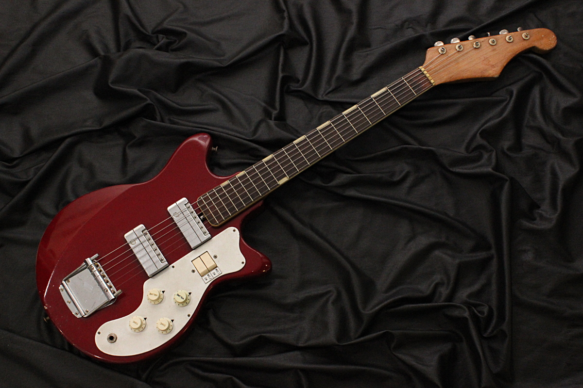 土日限定価格‼️60年代Teisco ビザールギター ハードケース付　MJ-2L